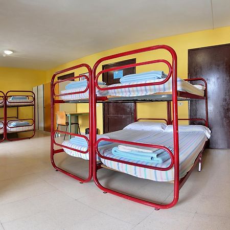 Albergue Era Garona Salardú Kültér fotó