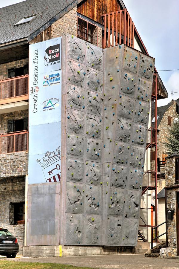 Albergue Era Garona Salardú Kültér fotó